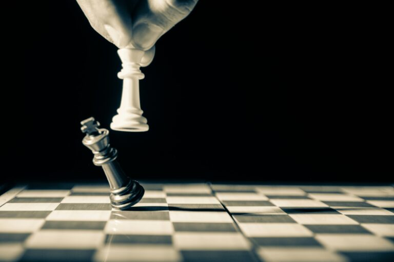 Mastering the Art of Strategy: A Comprehensive Guide on How to Play Chess